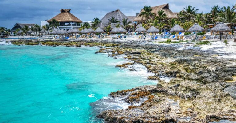 retirees in mexico