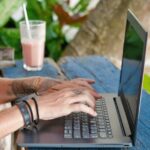 what is a digital nomad